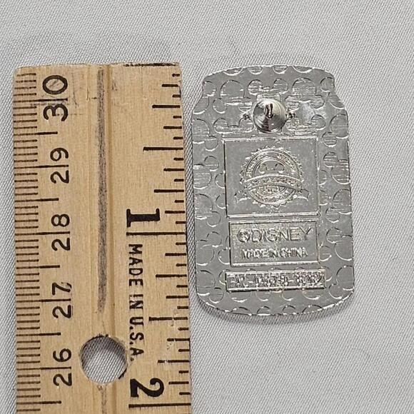 Hop 'N' Pop & Power Up Delicious Drinks Mystery Zootopia Disney Pin Set Of Two - Picture 6 of 6